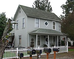 Gottlieb Londershausen Rumah dari timur - Dayton, Oregon.JPG