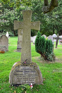 Arthur Conan Doyle's grave in Minstead, Hampshire