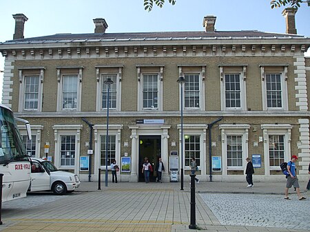 Greenwich station main building