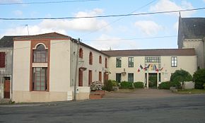 Hôtel de ville Saint-Florent-des-Bois (Vendée).jpg