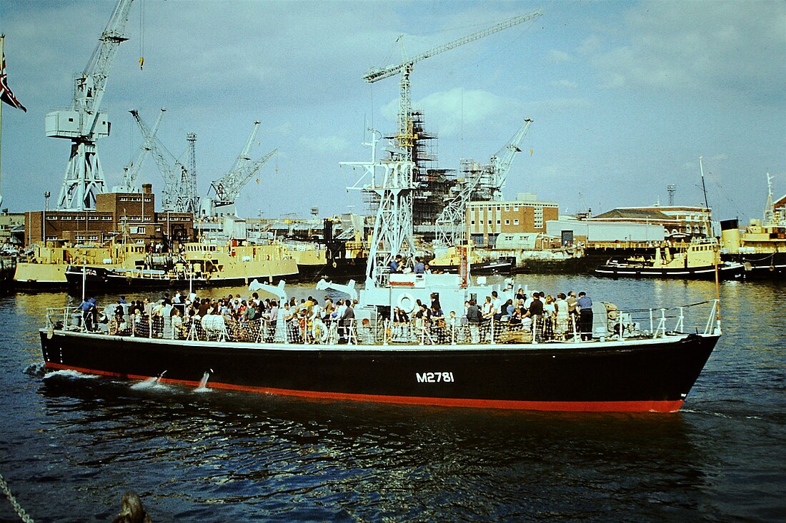 HMS Abbotsham (M2787)