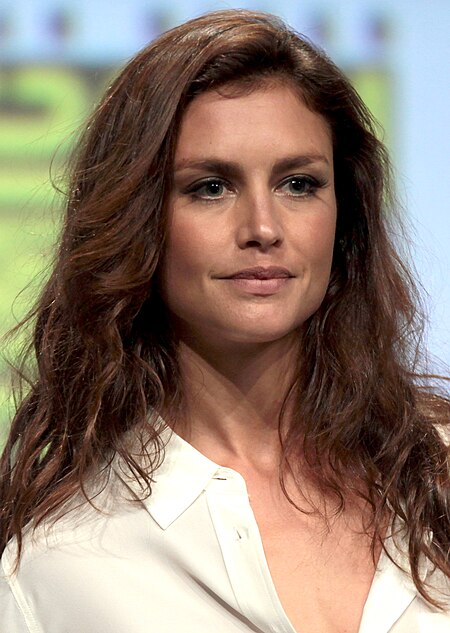 Hannah Ware.jpg