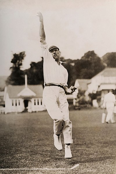 File:Harry Dean cricketer 1920.jpg