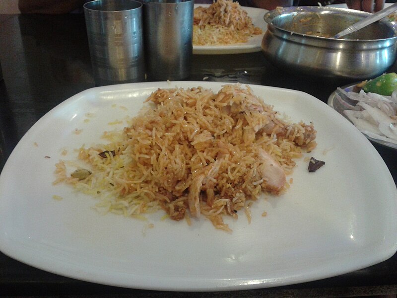 File:Hyderabadi chicken biriyani.jpg