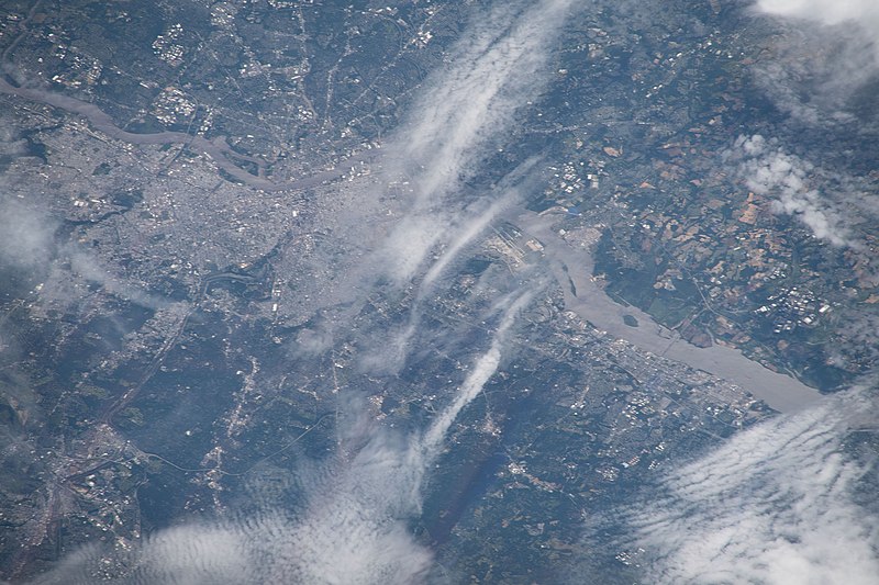 File:ISS059-E-104540 - View of Pennsylvania.jpg