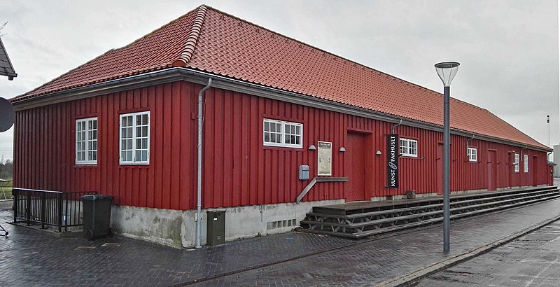 File:IkastKunstpakhuset.jpg