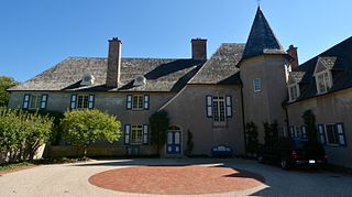 <span class="mw-page-title-main">Jesse L. Strauss Estate</span> Historic house in Illinois, United States