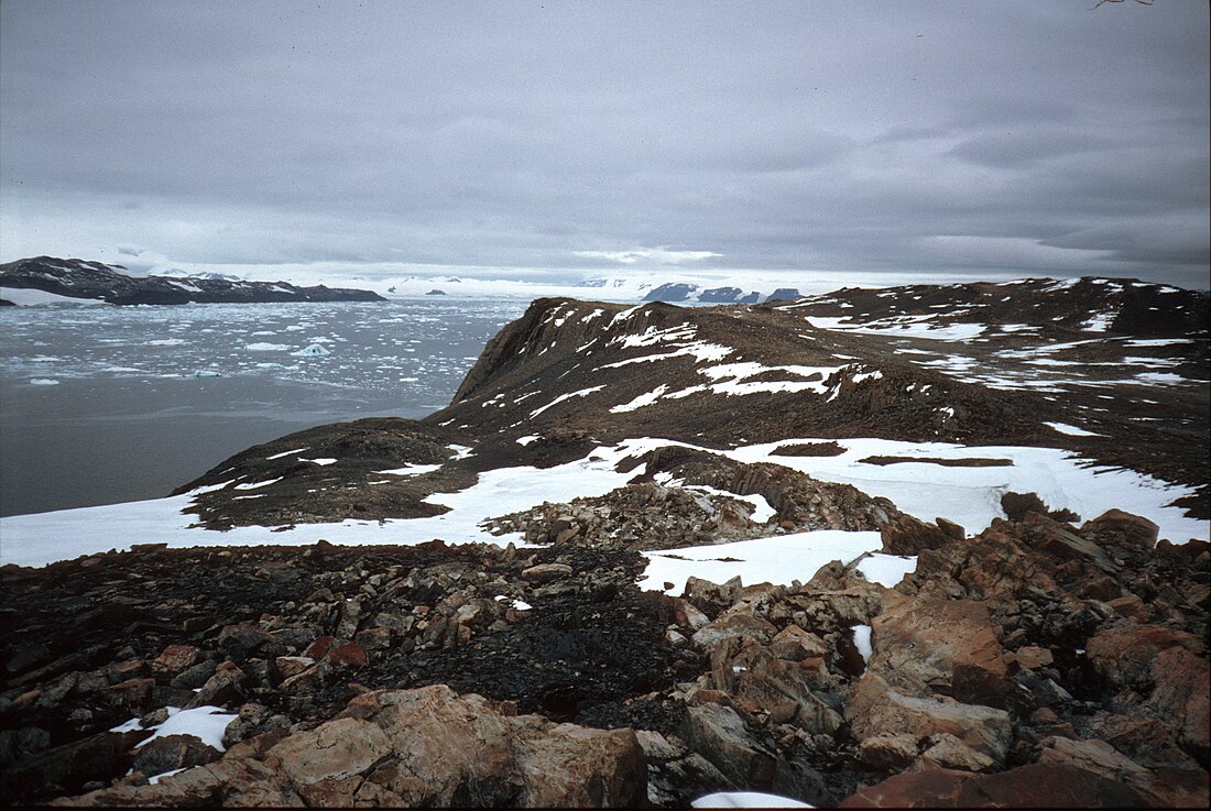 File:Jade Point, Antarctica.jpg