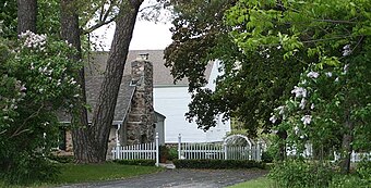 Jahn Farmstead Mequon WI May-09.jpg