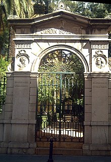 Puerta de acceso al Jardín Botánico de la Universidad de Granada