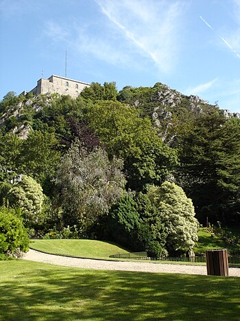 Le jardin public et le fort du Roule