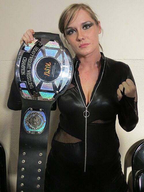 Jessicka Havok with the championship in 2012