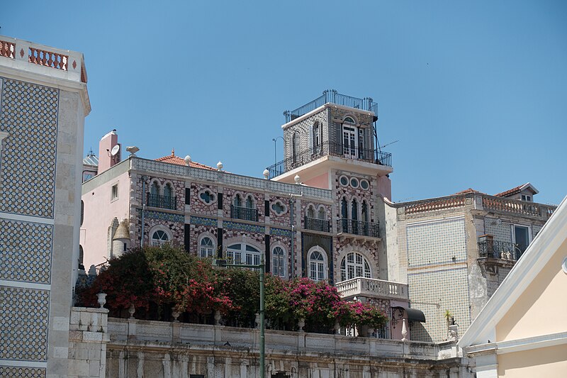 File:Lisbon (42070792545).jpg