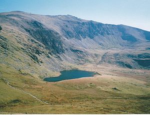 Snowdon: Višina, Okolje, Skalno plezanje