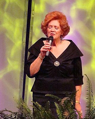 <span class="mw-page-title-main">Lulu Roman</span> American comedian, singer, and author (born 1946)