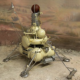Luna-16 modelis Kosmonautikas muzejā Maskavā
