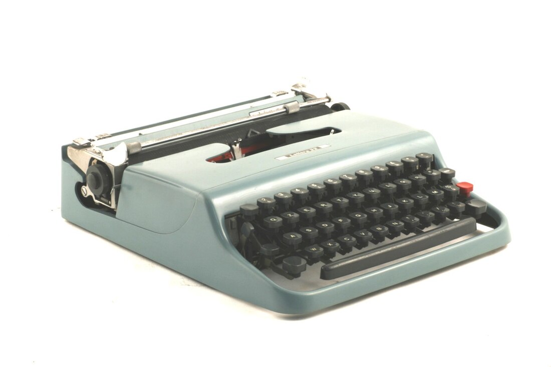 Olivetti Lettera 22