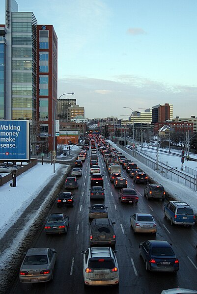 File:Macleod Trail - Calgary.jpg