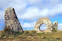 Illustrativt billede af artiklen Mên-an-Tol