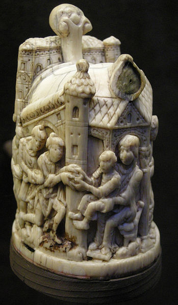 File:Mnma, reliquiario o pezzo di scacchi, east france, 1050-1075 01.JPG