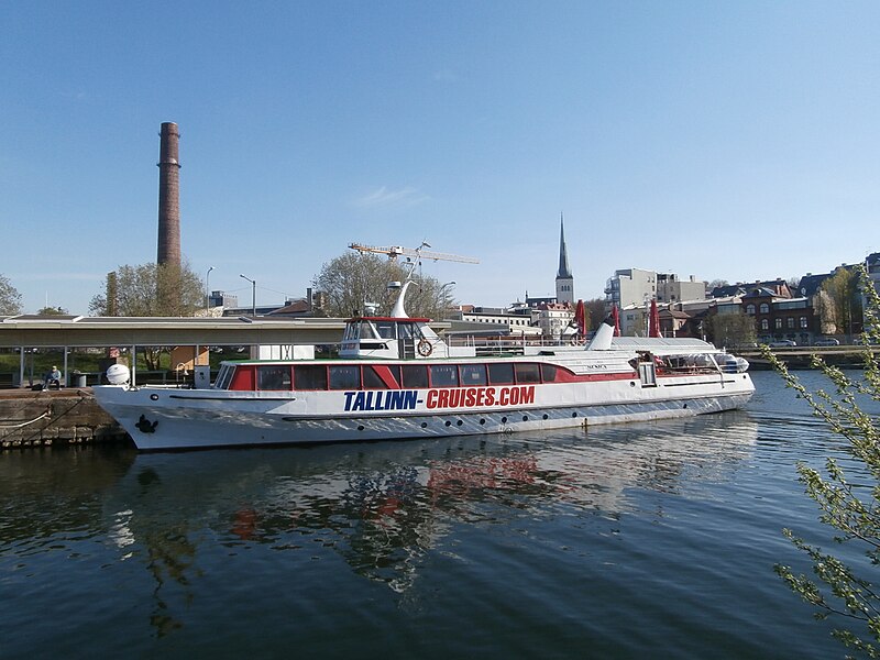 File:Monica at Quay 1 in Kalasadam Tallinn 19 May 2017.jpg