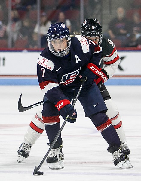 Monique Lamoureux playing for Team USA in 2017