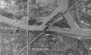 <span class="mw-page-title-main">Montrose Swing Bridge</span> Bridge in Niagara Falls, Ontario