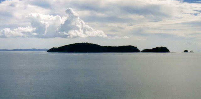 Motukawao Islands and Hauraki Gulf from near Colville