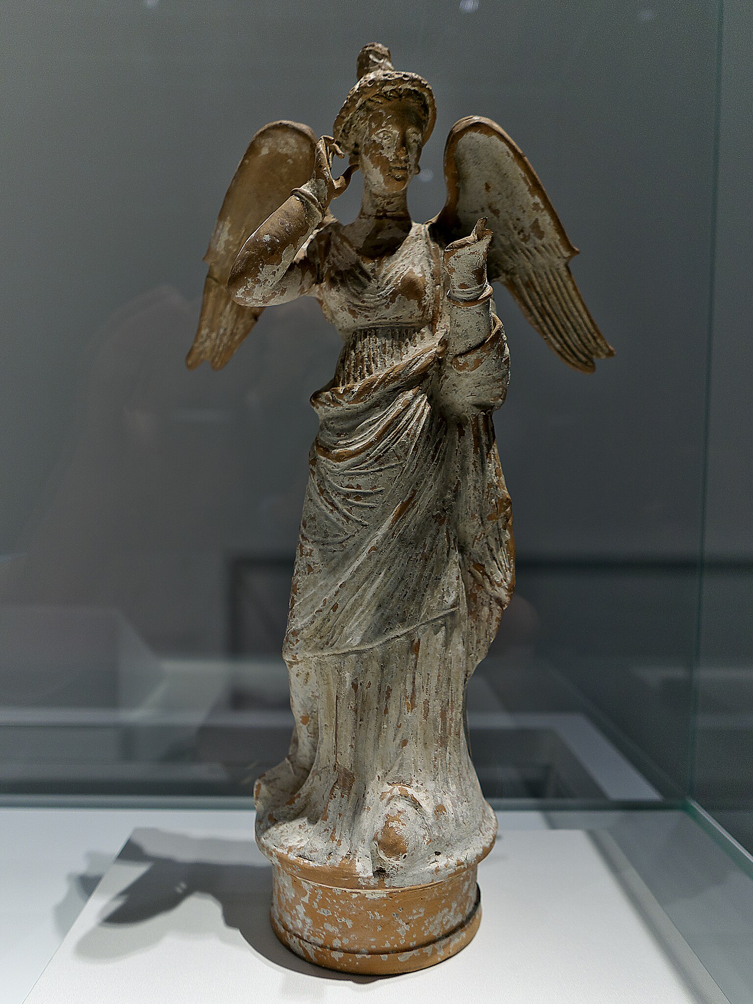 Increíble Banco Macadán Archivo:Niké, diosa de la Victoria (British Museum).jpg - Wikipedia, la  enciclopedia libre