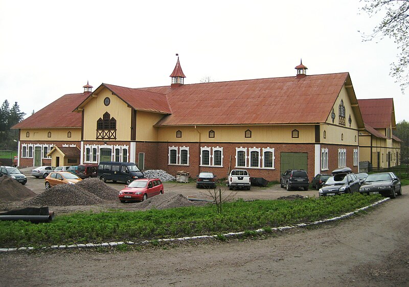 File:Nynäs slott, stables.JPG