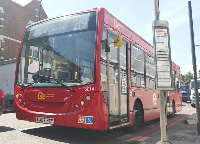 File:Odd- Go-Ahead London- London General - AD E200 Dart-Alexander Dennis Enviro200 - SE14 LX07BXY - Route 219 (18426615086).jpg