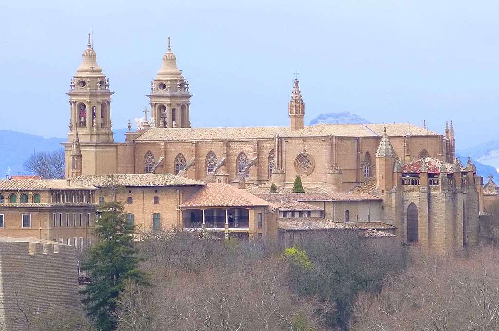 Pamplona - Catedral, exterior 1.jpg