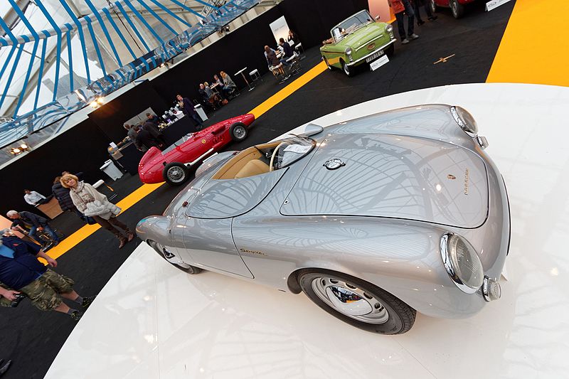 File:Paris - RM Sotheby’s 2016 - Porsche 550 Spyder - 1955 - 007.jpg