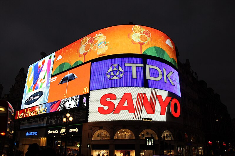 File:Piccadilly Circus (4063775482).jpg