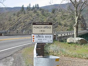 SR 263 at Pioneer Bridge Piobridgesign.jpg