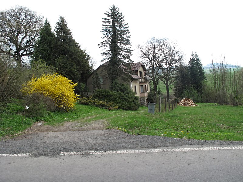 File:Pláně (Všeruby), dům.jpg