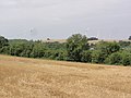 Les éoliennes de Noyales, vue de la chapelle N.-D.-de-la-Salette de Proix.