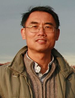 Qiang Yang.jpg