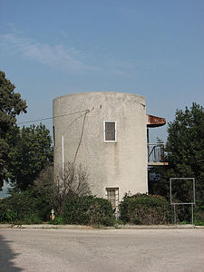 מגדל מים משנת 1944 בקיבוץ רמת השופט