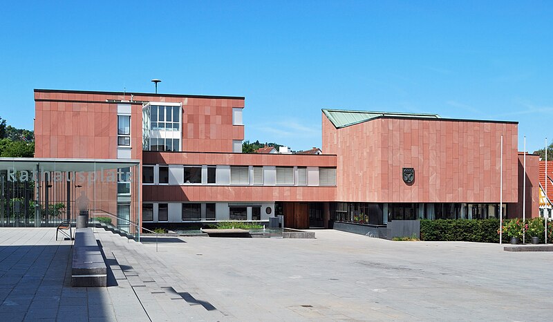 File:Rathaus Gerlingen.jpg