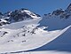 Rauher Kopf (left of center) from the west on the ascent over the Rauherkopf glacier into the Rauherkopfscharte (right of center)