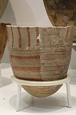 Thumbnail for File:Red-line Painting Pottery2. Yeondae-do. Neolithic. Gimhae National Museum.jpg