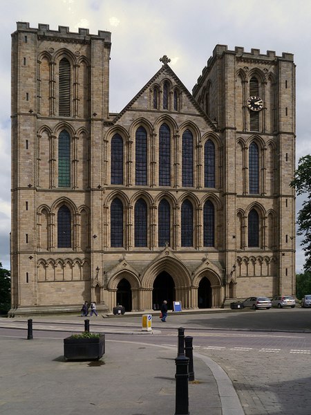 File:Ripon Cathedral, West Front - geograph.org.uk - 3005764.jpg