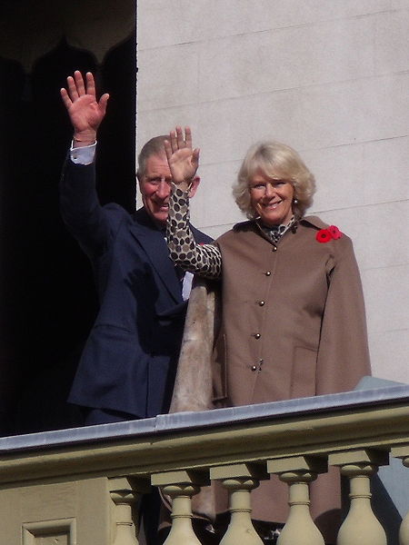 File:Royal Visit Dundurn Castle Balcony crop 3.JPG