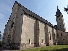 L'église des Saints-Sisinnius-Martyre-et-Alexandre, patrons de la commune.