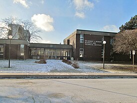 Sir Robert L. Borden Business and Technical Institute.JPG