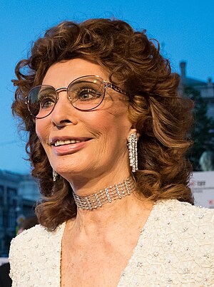 Sophia Loren: Życiorys, Odbiór, Życie prywatne