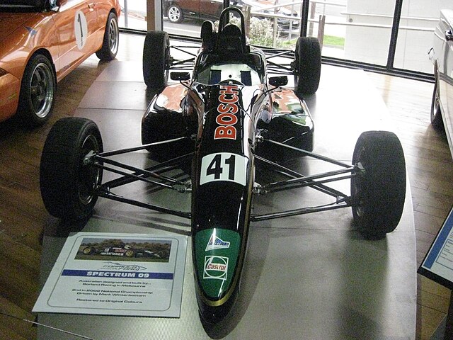 The Spectrum 09 in which Winterbottom placed 2nd in the 2002 Australian Formula Ford Championship.