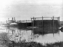 Gasworks in the 1890 flood StateLibQld 1 71427 South Brisbane Gasworks during flood, 1890.jpg