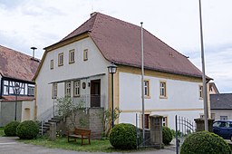 Stettfeld, Am Rathaus 4-002